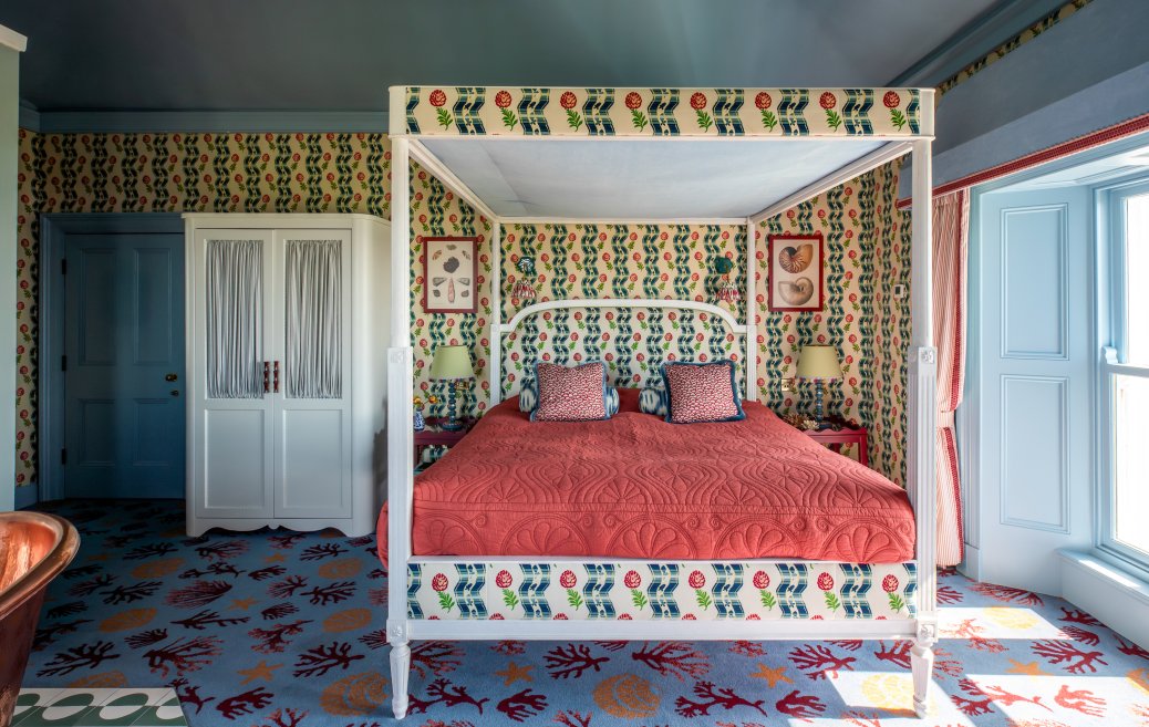 Deluxe Sea View Suite